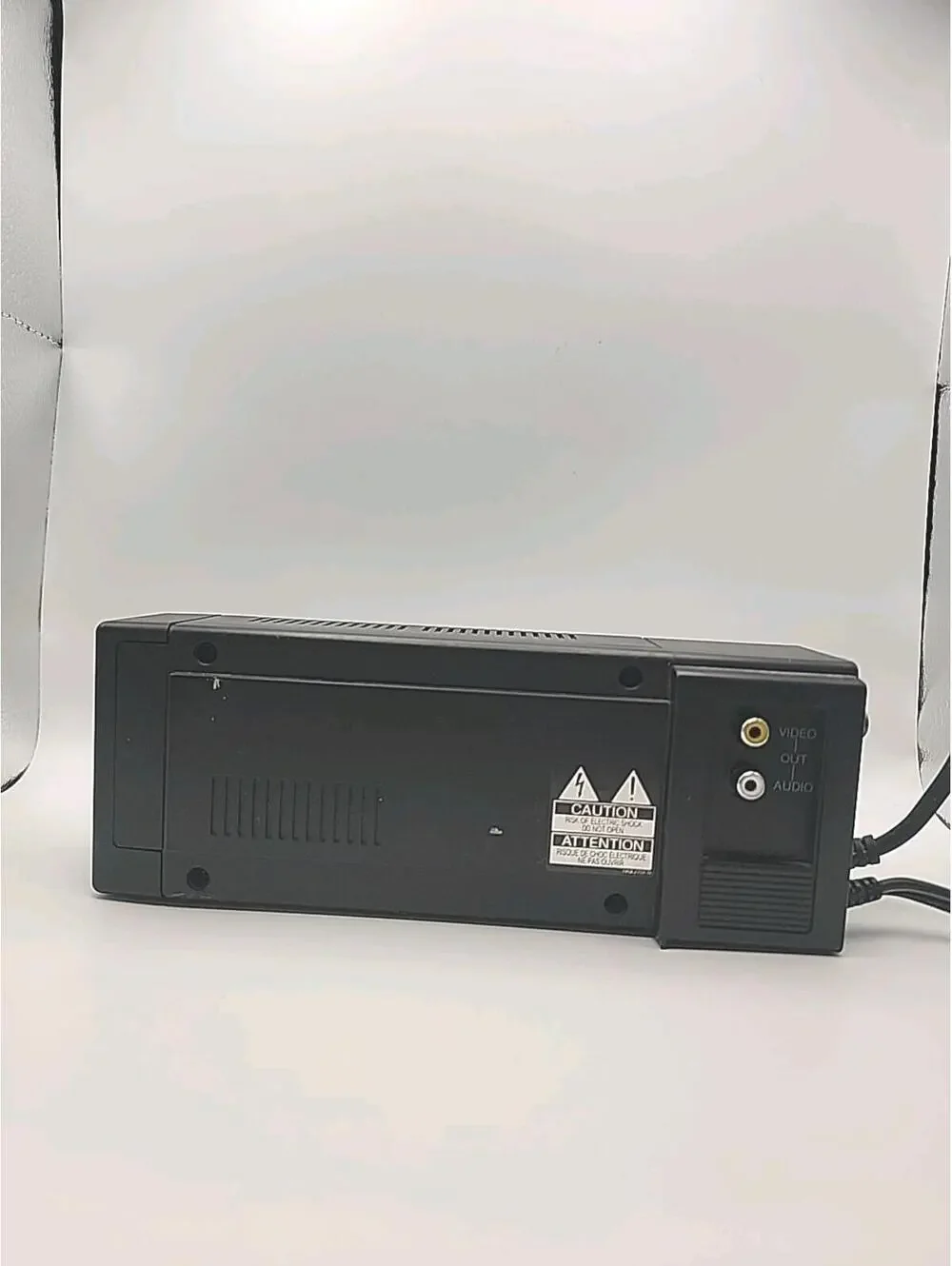 Nikon Video AC Adaptor AC-300 Untested Camera Video Cord To TV Or VCR.